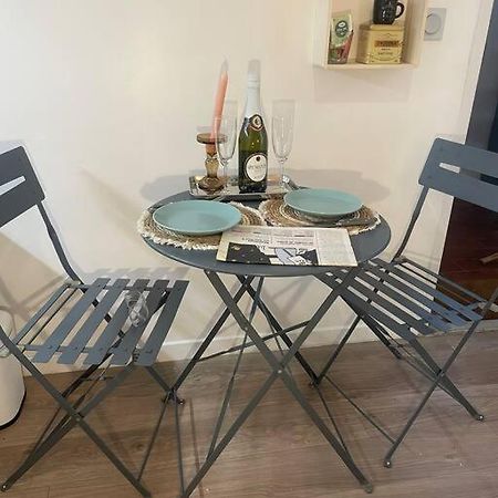 Decouvrez Marseille Depuis Le Panier - Solo/Duo Apartment Ngoại thất bức ảnh